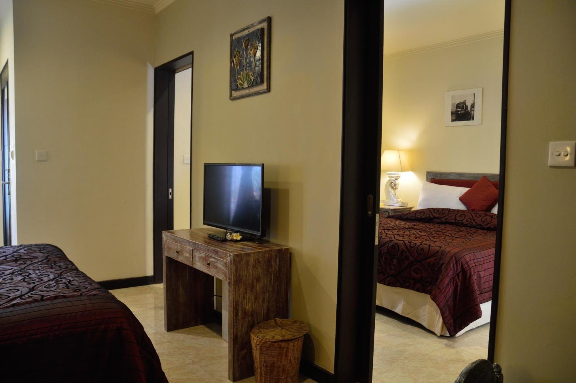 Peneeda View Beach Hotel Санур Номер фото