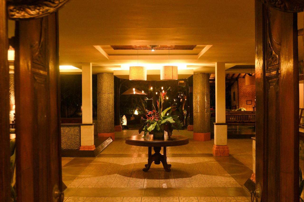 Peneeda View Beach Hotel Санур Екстер'єр фото